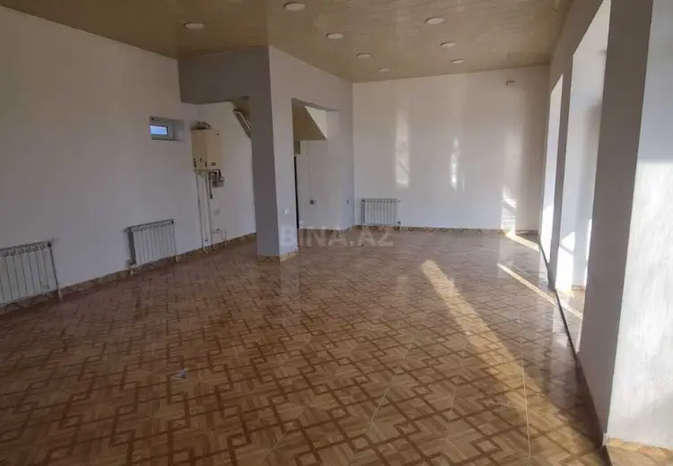 179 m² Obyekt / Ofis Satılır, Quba
