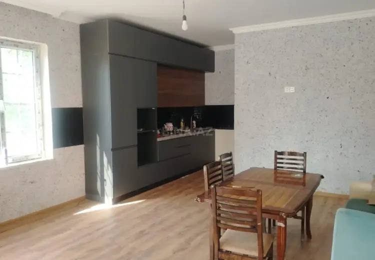 4 otaqlı mənzil Satılır, Qəbələ