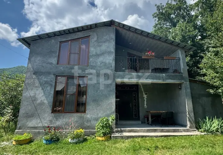 2 otaqlı mənzil Kirayə (günlük), Qax