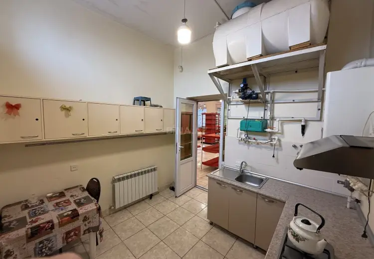 360 m² Obyekt / Ofis Kirayə (aylıq), Qusar