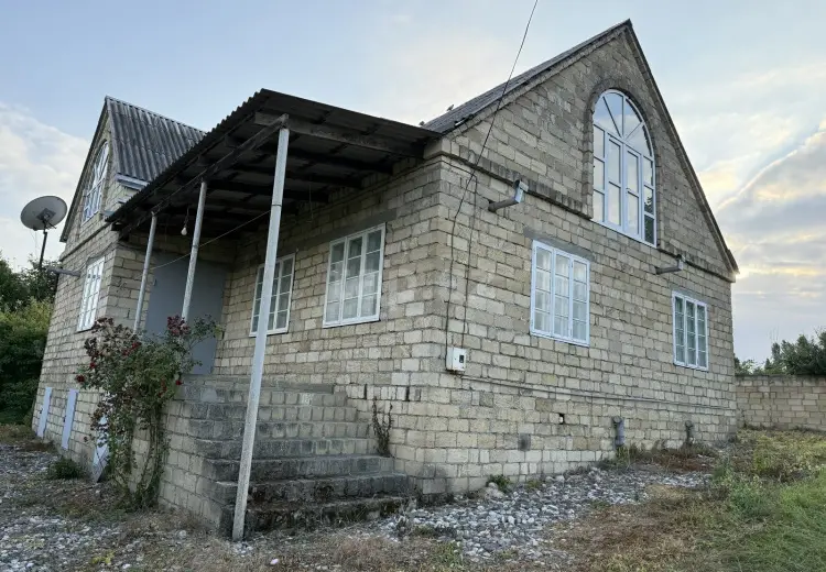 4 otaqlı mənzil , Qusar