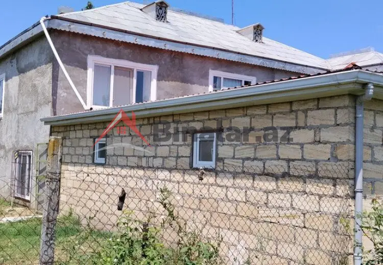 95 000 AZN - 4 otaqlı mənzil Satılır, Quba