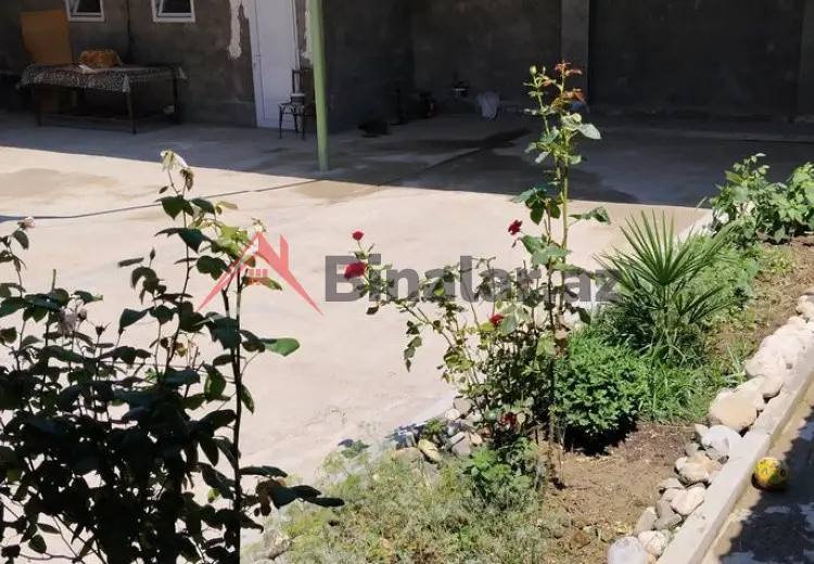 95 000 AZN - 4 otaqlı mənzil Satılır, Quba