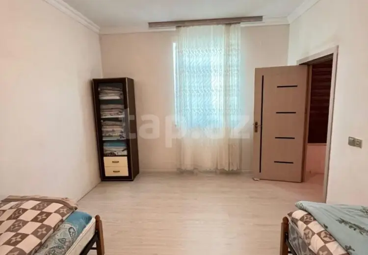 6 otaqlı mənzil , Badamdar qəs., Səbail, Bakı
