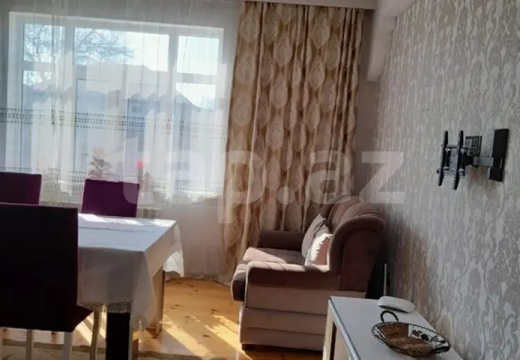 6 otaqlı mənzil , Neftçala
