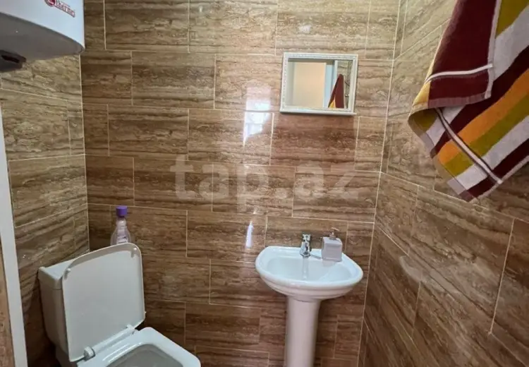 3 otaqlı mənzil , Bakı
