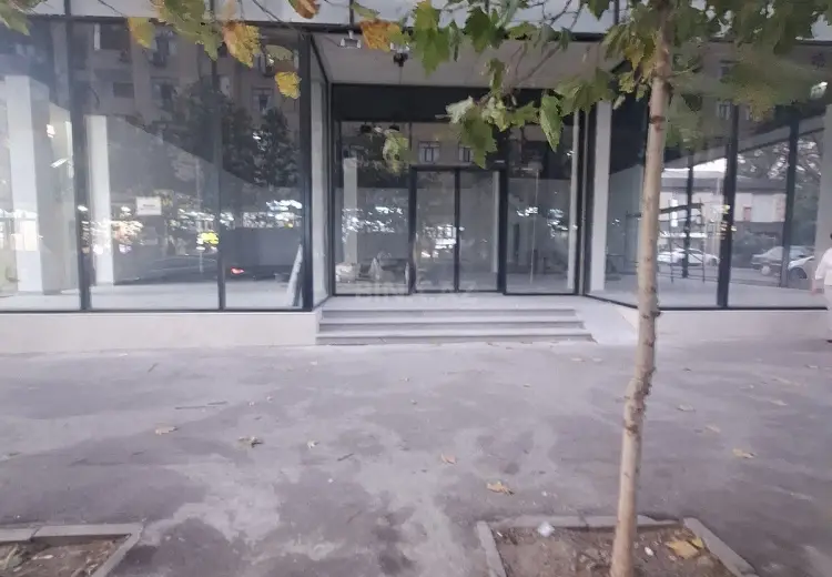 600 m² Obyekt / Ofis Kirayə (aylıq), Xırdalan