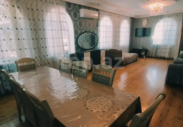 4 otaqlı mənzil Kirayə (günlük), Qəbələ