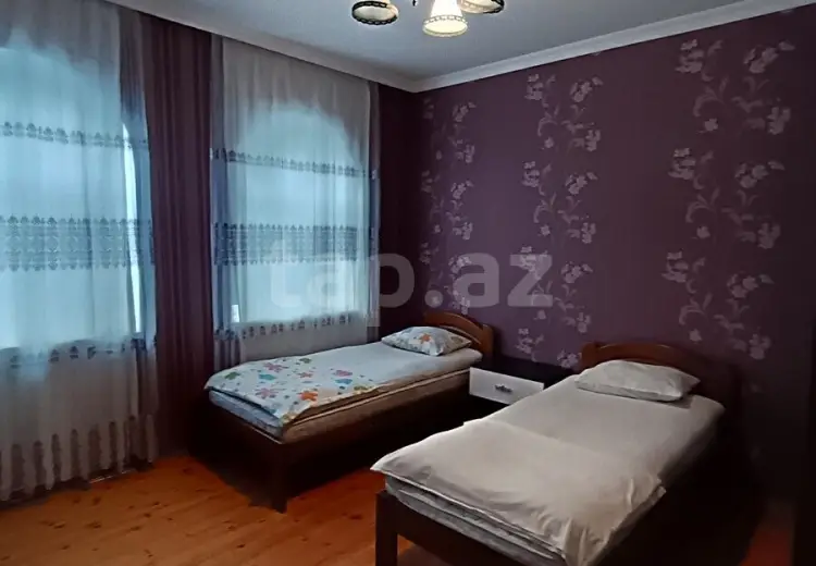 4 otaqlı mənzil Kirayə (günlük), Qəbələ