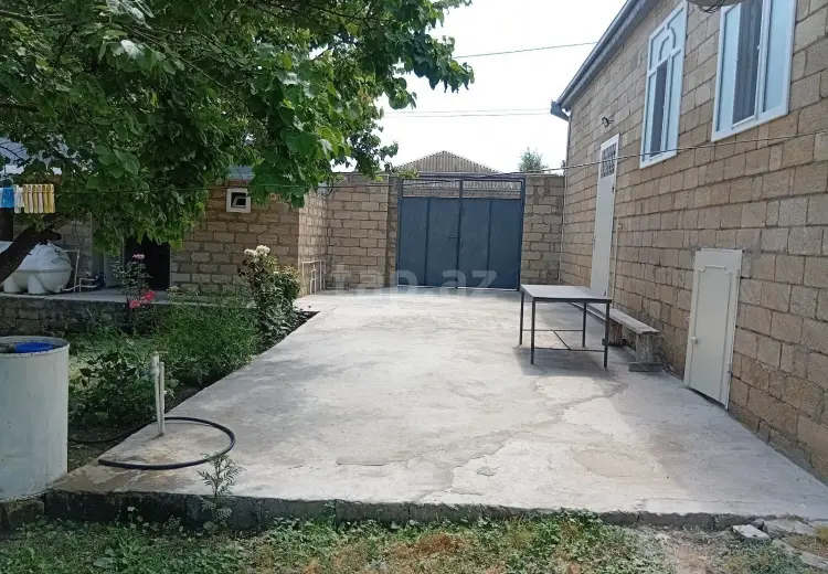 4 otaqlı mənzil , Şamaxı