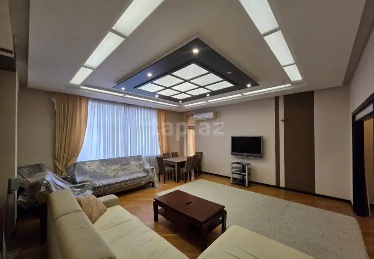 1 500 AZN - 3 otaqlı mənzil Kirayə (aylıq), Bakı
