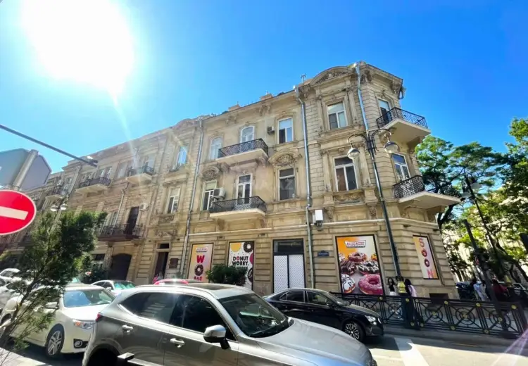 80 m² Obyekt / Ofis Kirayə (aylıq), Sahil qəs., Səbail, Bakı