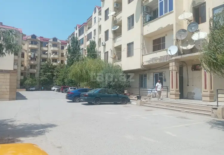 3 otaqlı mənzil , Xırdalan