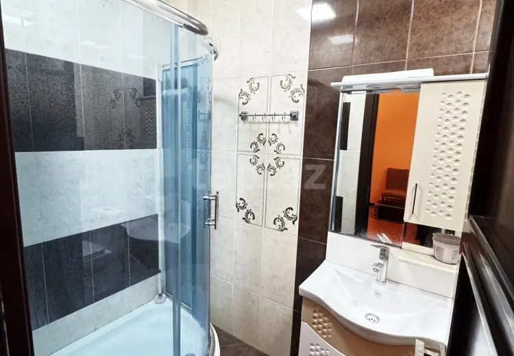3 otaqlı mənzil , Bakı