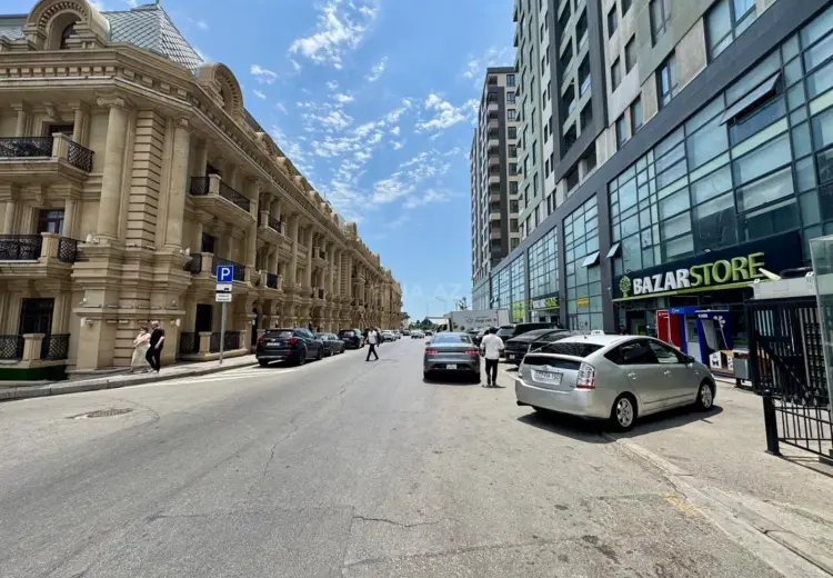 3 otaqlı mənzil Satılır, Bayıl qəs., Səbail, Bakı