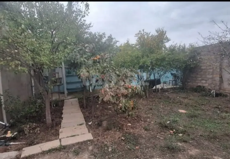 150 000 AZN - 6 otaqlı mənzil , Mehdiabad, Abşeron