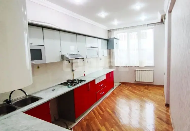 3 otaqlı mənzil , Bakı