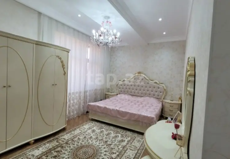 4 otaqlı mənzil , Bakı