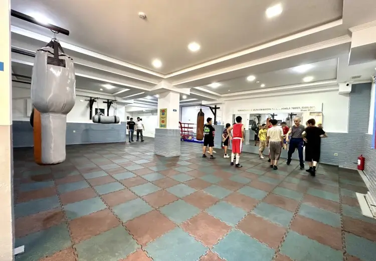 220 m² Obyekt / Ofis Satılır, Rəsulzadə qəs., Binəqədi, Bakı