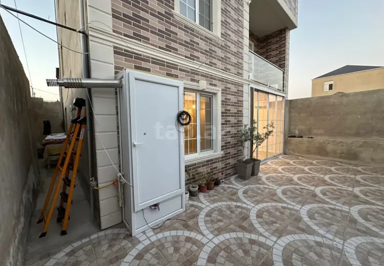 245 000 AZN - 5 otaqlı mənzil , Lökbatan qəs., Qaradağ, Bakı