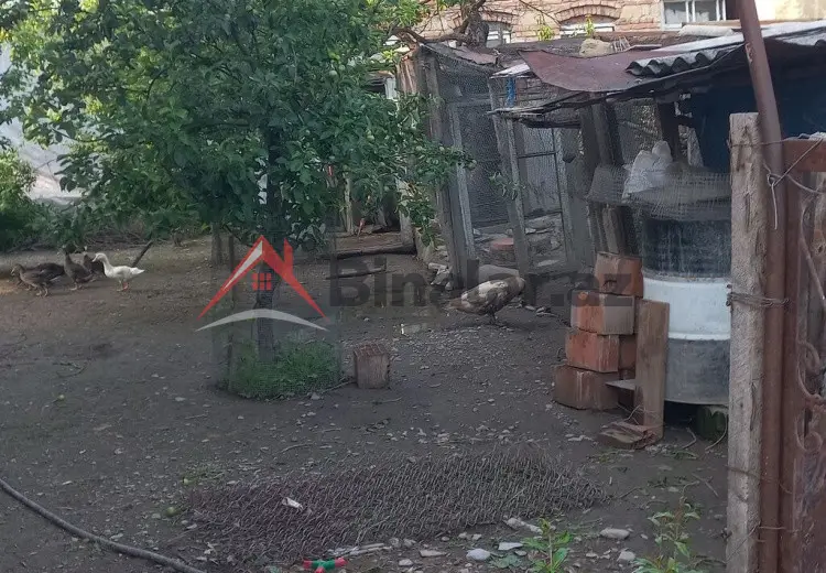 2 otaqlı mənzil Satılır, Şəki