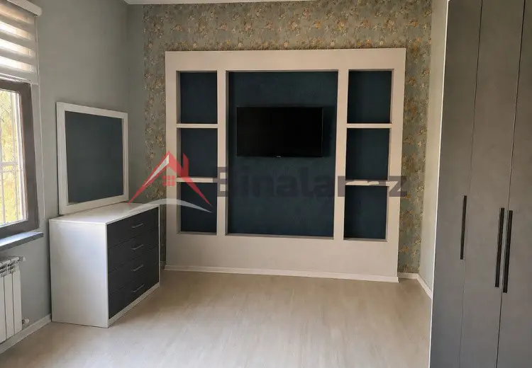 4 otaqlı mənzil Satılır, Bakı