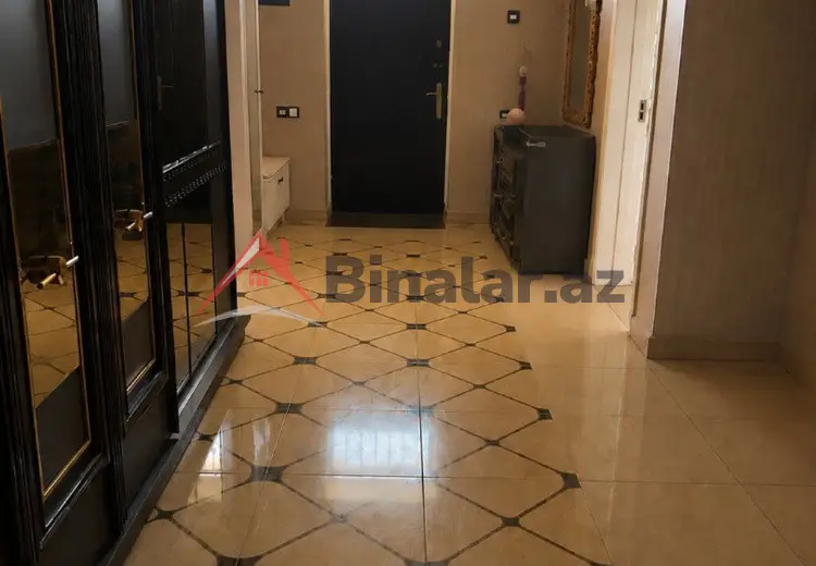 4 otaqlı mənzil Satılır, Bakı