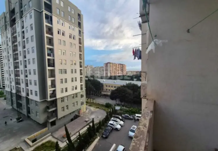 3 otaqlı mənzil , Bakı