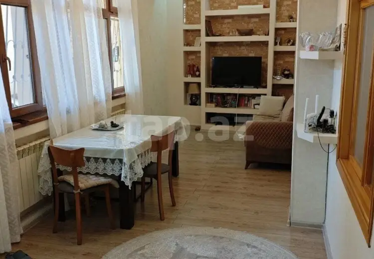 450 000 AZN - 8 otaqlı mənzil , Yeni Yasamal qəs., Yasamal, Bakı