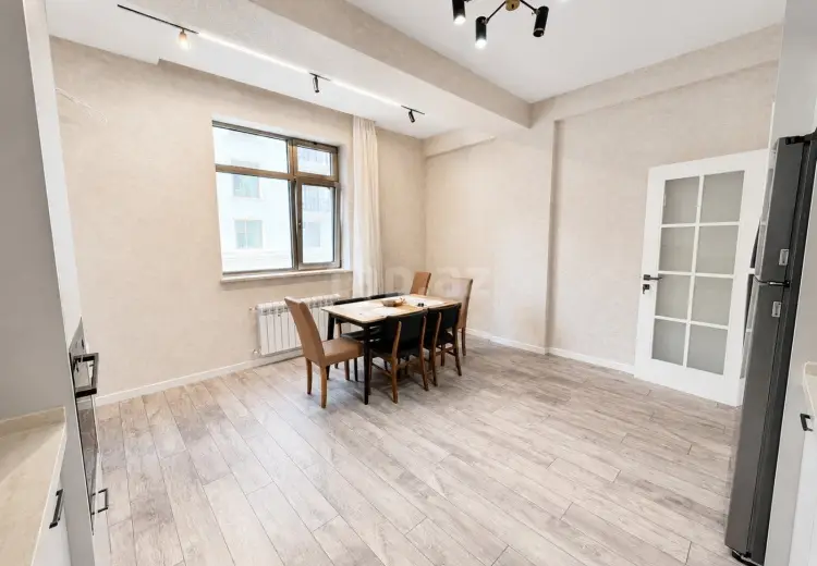 3 otaqlı mənzil , Bakı
