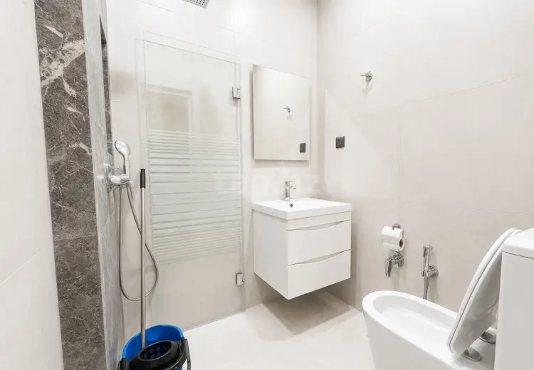 3 otaqlı mənzil , Bakı