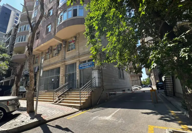 210 m² Obyekt / Ofis Kirayə (aylıq), Nəsimi, Bakı