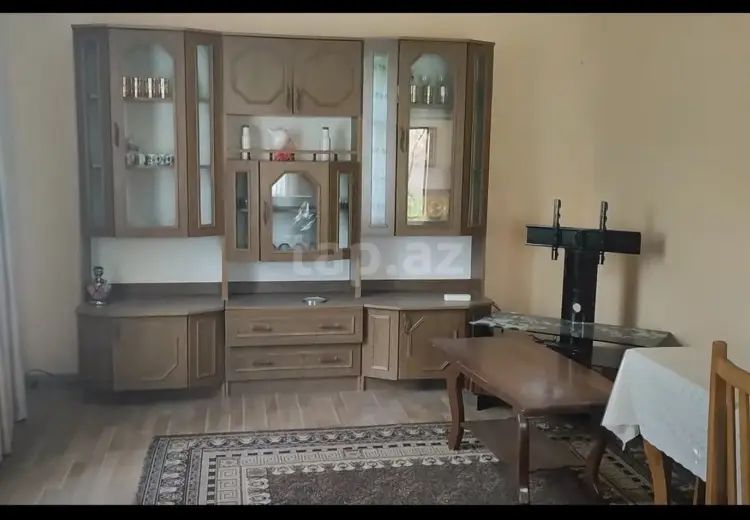 5 otaqlı mənzil , Balakən