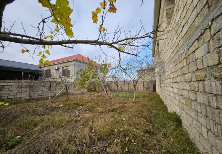 8 otaqlı mənzil , Bakı