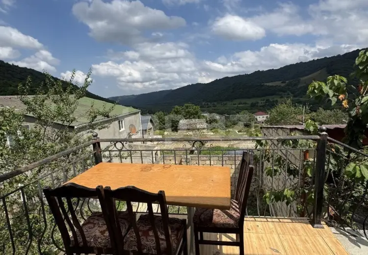 3 otaqlı mənzil , Quba