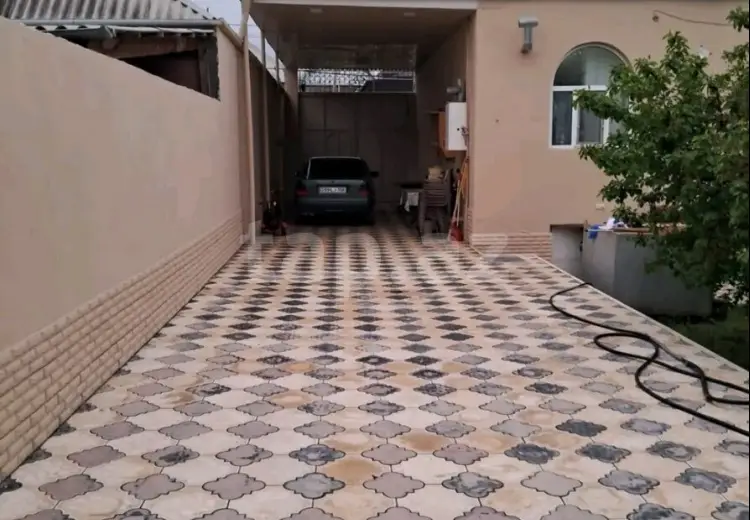 4 otaqlı mənzil , Gəncə