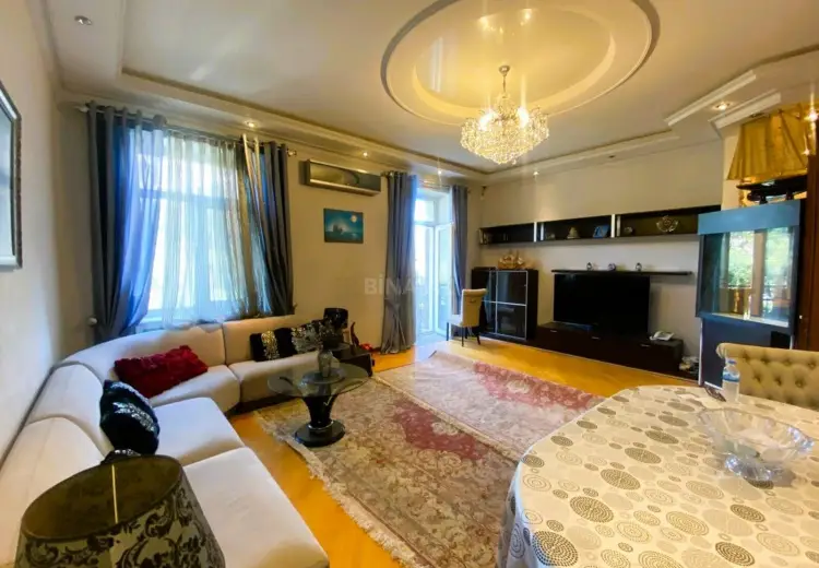 4 otaqlı mənzil Satılır, Sahil qəs., Səbail, Bakı