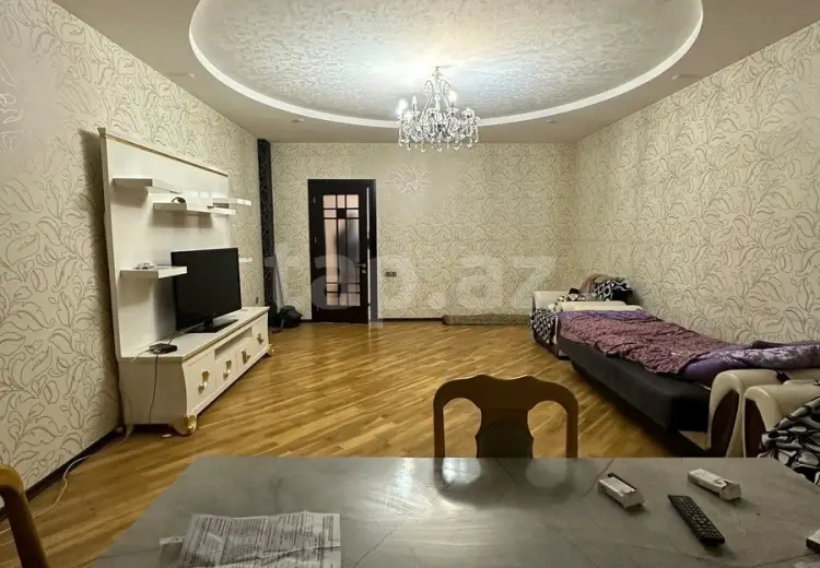 3 otaqlı mənzil , Xırdalan