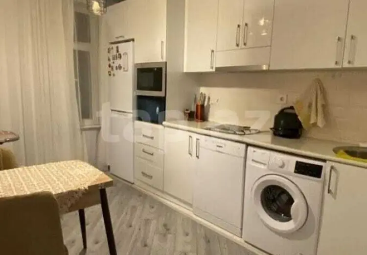 3 otaqlı mənzil , Xırdalan