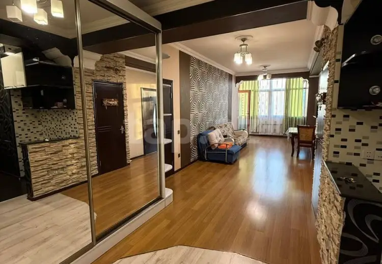 3 otaqlı mənzil , Bakı