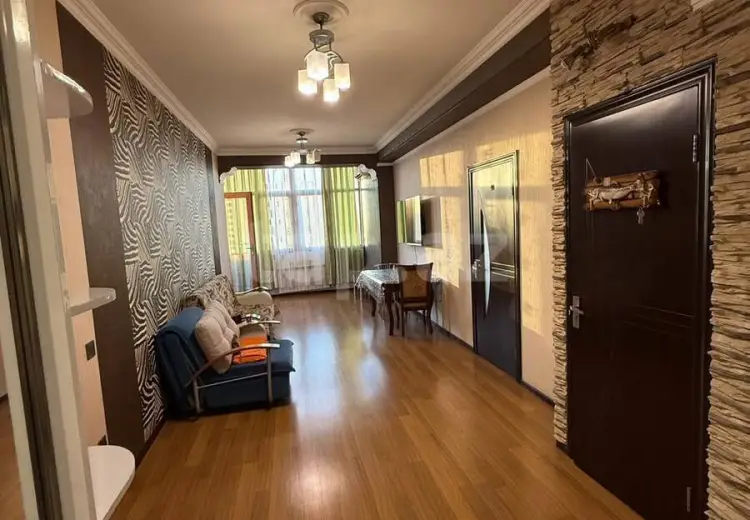 3 otaqlı mənzil , Bakı