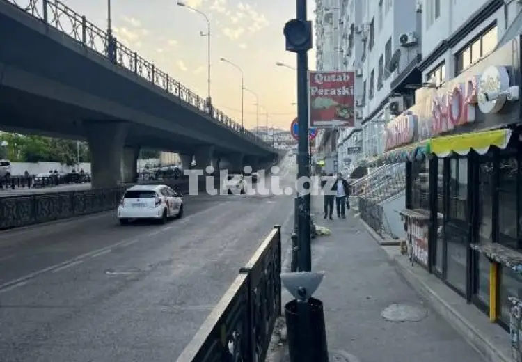 260 m² Obyekt / Ofis Kirayə (aylıq), Nəsimi, Bakı