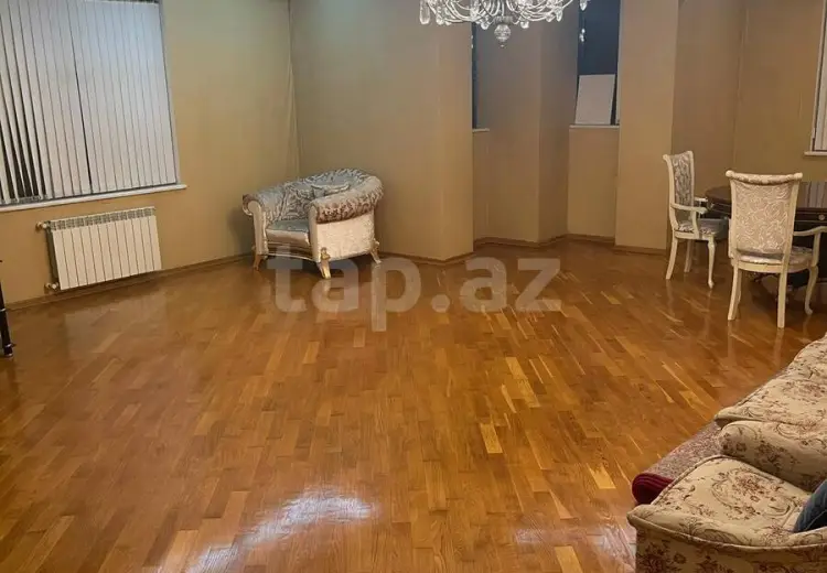 1 000 AZN - 3 otaqlı mənzil Kirayə (aylıq), Bakı