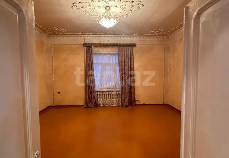 7 otaqlı mənzil , Xaçmaz
