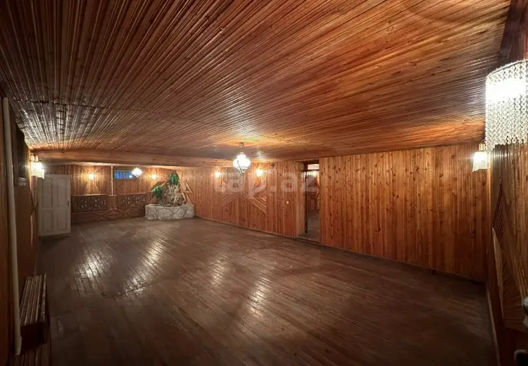 7 otaqlı mənzil , Xaçmaz