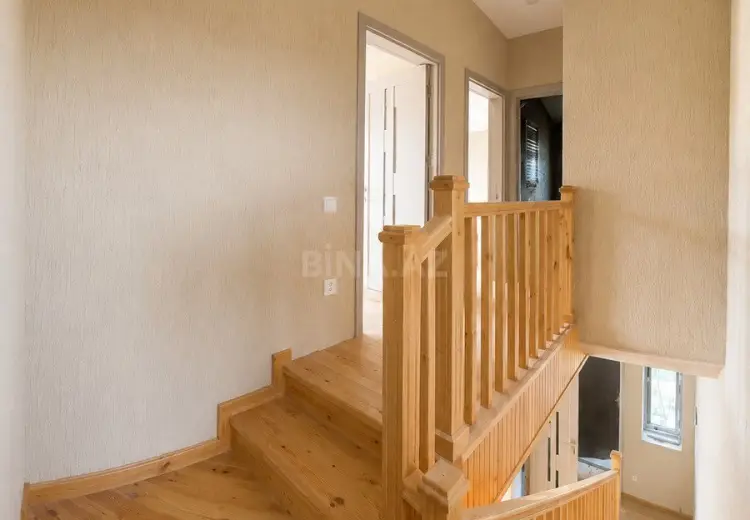 6 otaqlı mənzil Satılır, Quba
