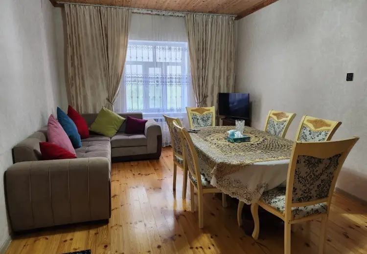 7 otaqlı mənzil Satılır, Abşeron