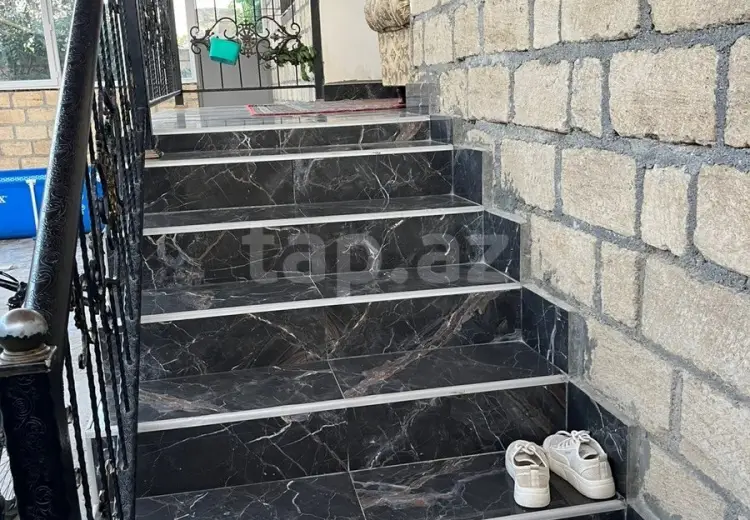4 otaqlı mənzil , Gəncə