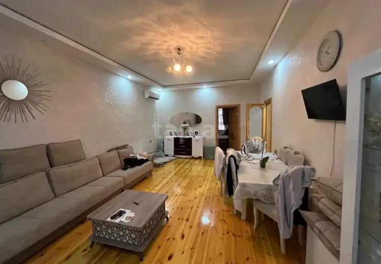 4 otaqlı mənzil , Gəncə