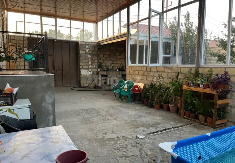 4 otaqlı mənzil , Gəncə